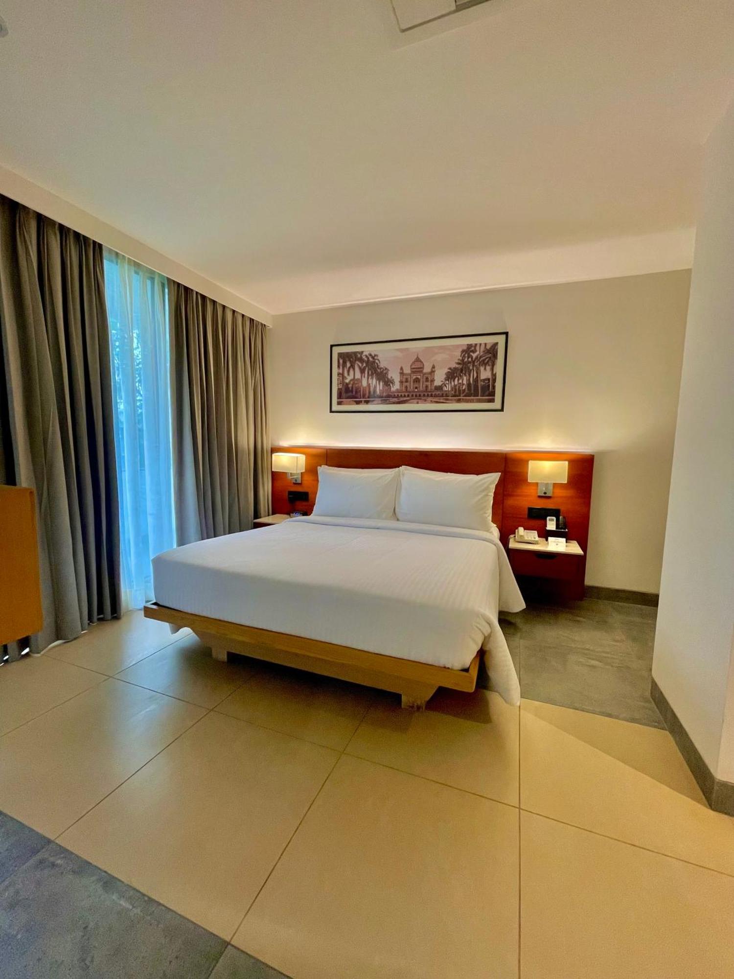 Best Western Maharani Bagh New Delhi Exteriör bild