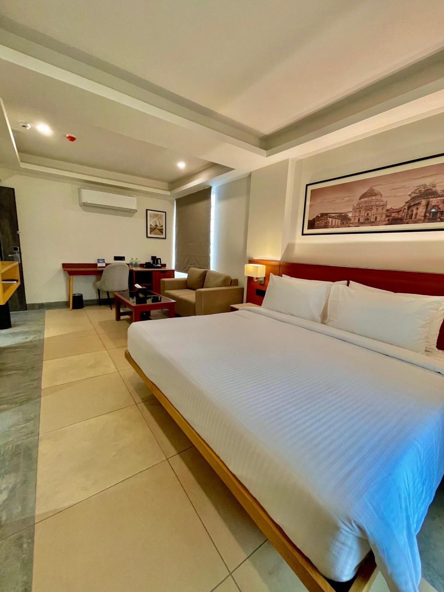 Best Western Maharani Bagh New Delhi Exteriör bild